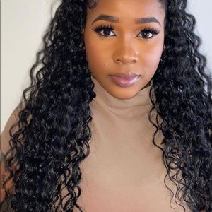 HUMAN BLEND QUICK CURLY PONYTAIL